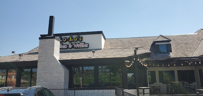 Lo-Lo's Chicken & Waffles - Grapevine