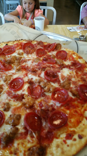 Pieology Pizzeria Vacaville, CA - Hospitality and gastronomy