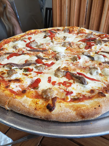 Repetti's Pizza and Provisions - Honolulu