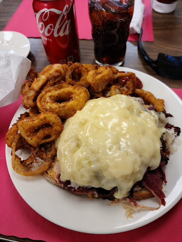 Hobby's Delicatessen & Restaurant - Newark