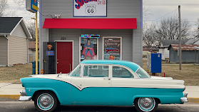 Supertam On 66 Ice Cream Parlor And Superman Museum