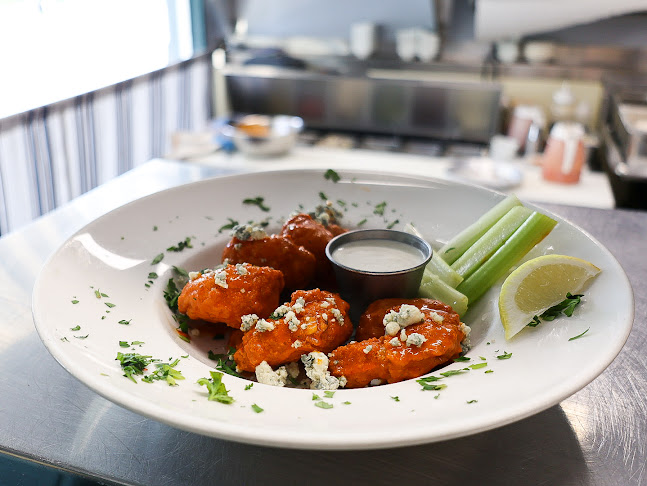 Paula's On Main - Hospitality and gastronomy