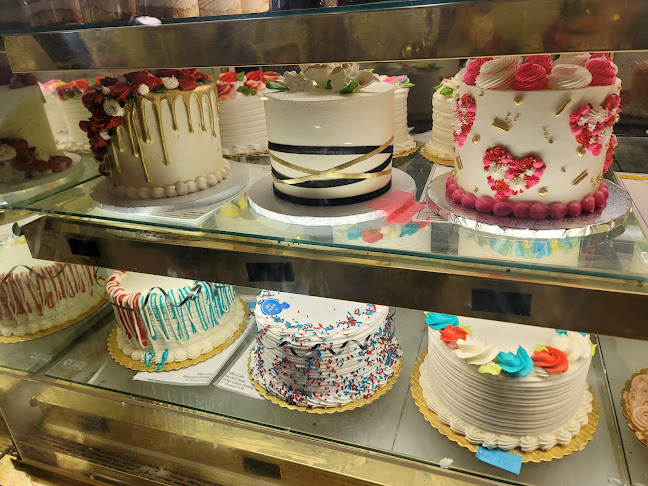 Michael Angelo's Bakery - Parma