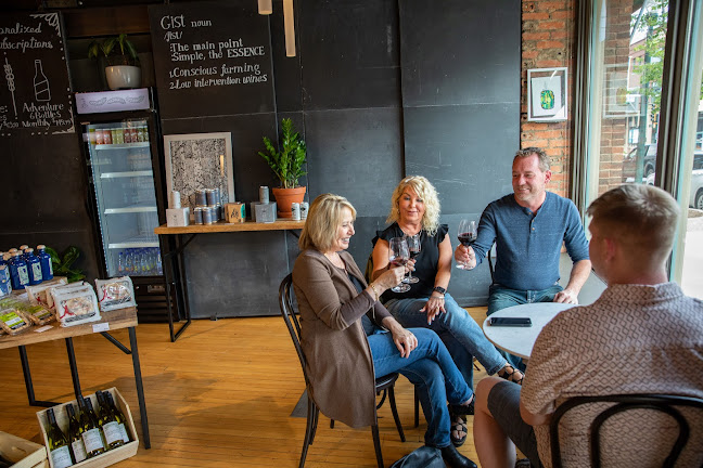 Gist Wine Shop - Hospitality and gastronomy