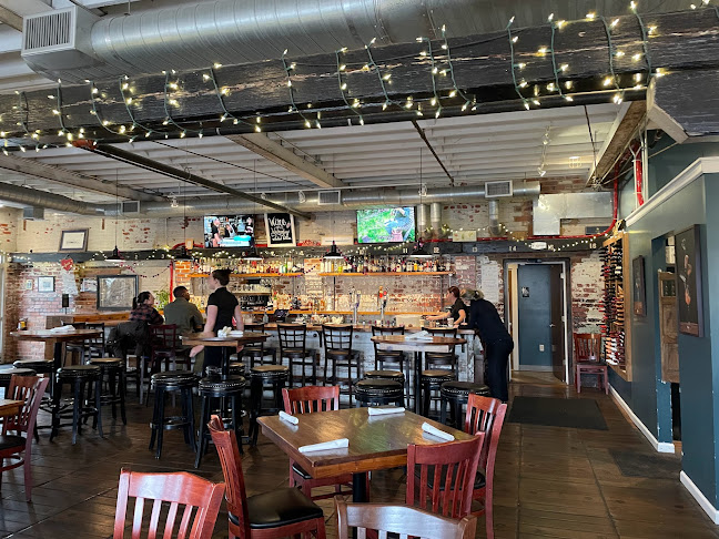 217 S Liberty St #101, Harrisonburg, VA 22801