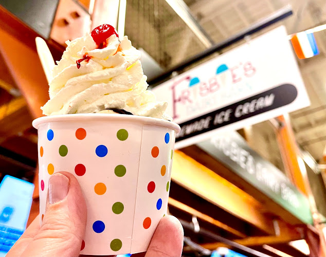 Frisbie's Dairy Barn - Hospitality and gastronomy