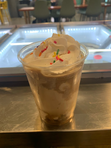 Opinii despre Sweet Magnolia Gelato Co. în Memphis - Hospitality and gastronomy