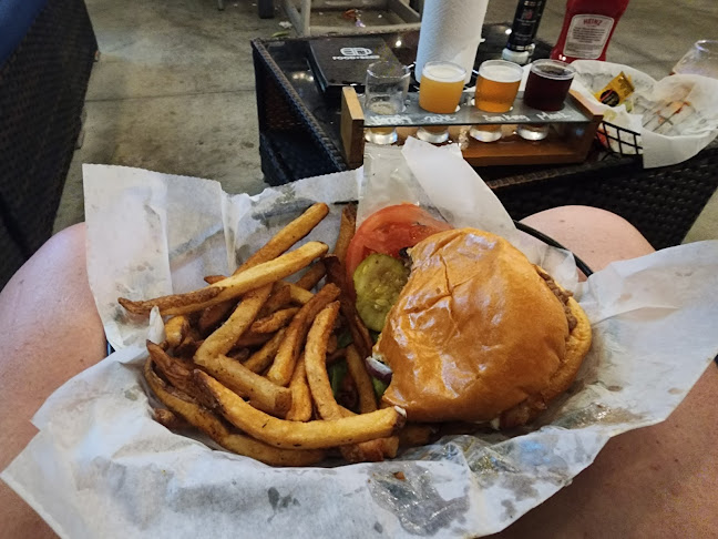 FOOD+BEER - Bradenton - Hospitality and gastronomy