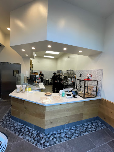 803 Americana Way Unit D17, Glendale, CA 91210, United States