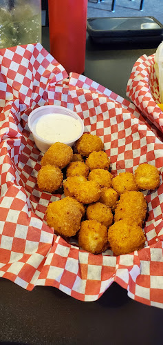 Comentarii opinii despre East Side Eddie's Neighborhood Bar & Grill