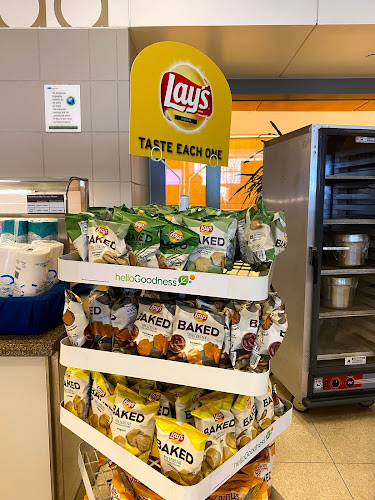 Dining Commons at Ronald Reagan UCLA Medical Center