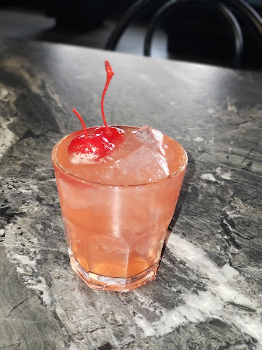 Opinii despre Victory Bistro Ultra Lounge în Euclid - Hospitality and gastronomy