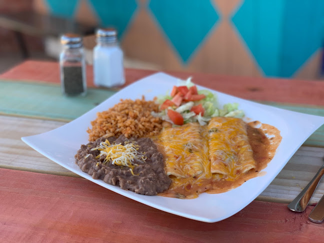 Comments and reviews of Casa De Burritos