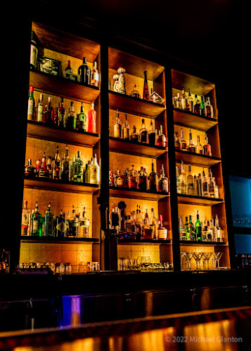 Mercy Bar & Lounge - Hospitality and gastronomy