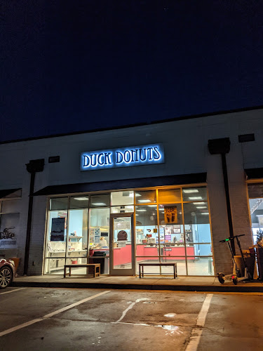 Duck Donuts - Hospitality and gastronomy