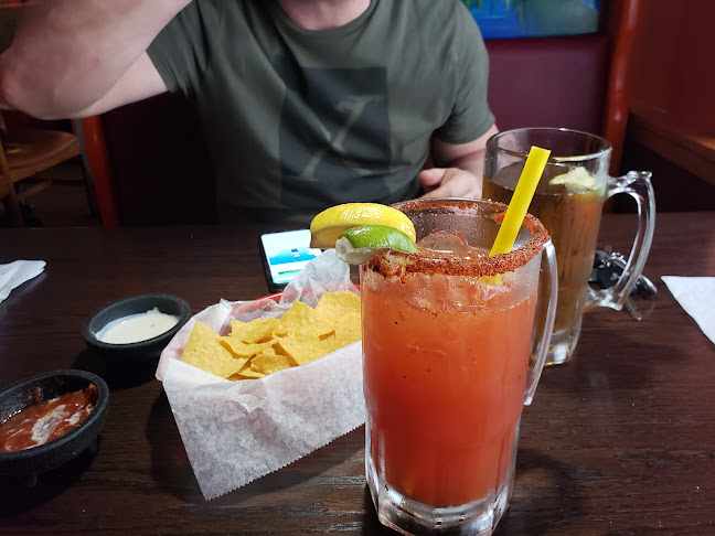 El Loro Mexican Restaurant Brooklyn Park - Brooklyn Park