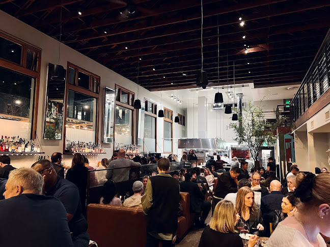 Comentarii opinii despre Nopa