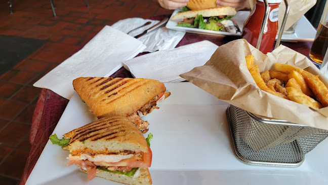 Opinii despre Rosy Tomorrow's în Danbury - Hospitality and gastronomy