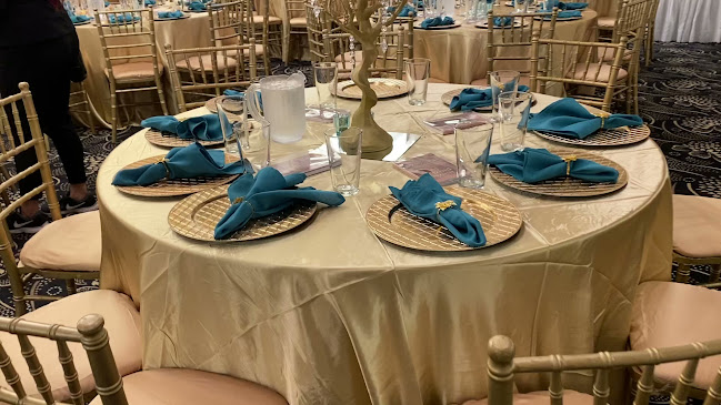 Opinii despre Falak Restaurant & Banquets în Lombard - Hospitality and gastronomy