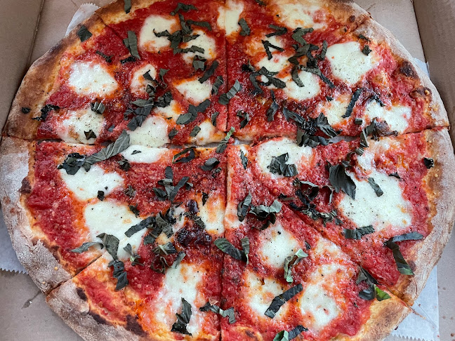 Hot Pie Pizza - West Palm Beach