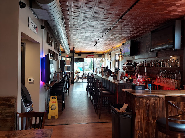 Pop's Burger & Pizza House - Hospitality and gastronomy