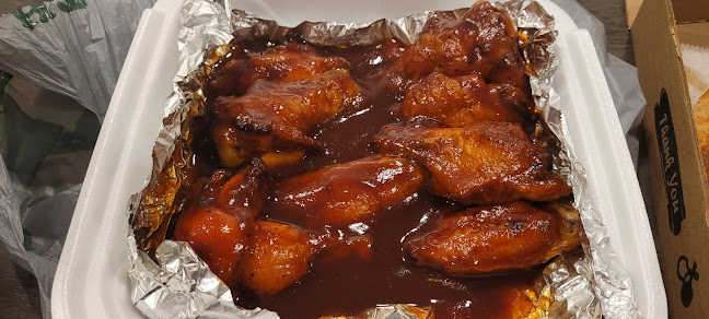 Five Bros Pizza - Hospitality and gastronomy