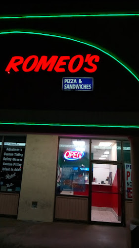 Reviews of Romeo's Pizza & Sandwiches in Clovis - Hospitality and gastronomy