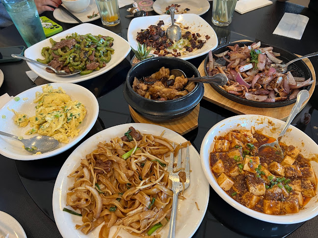 Green Tea Bistro - Hospitality and gastronomy