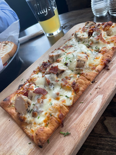 Reviews of Ally's Powerhouse Cafe in Wauwatosa - Hospitality and gastronomy