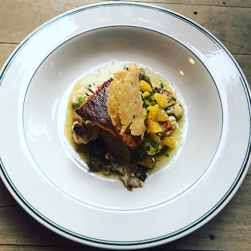 Opinii despre Gates & Brovi în Madison - Hospitality and gastronomy