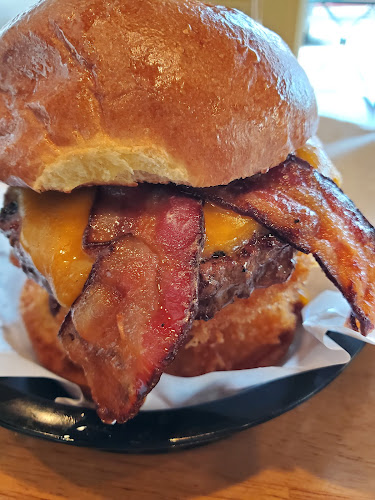 Comentarii opinii despre Krave kobe burger grill