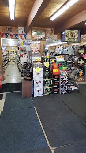 222 W Main St, Carpentersville, IL 60110