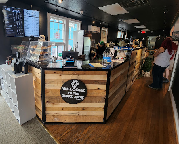 Comentarii opinii despre Dark Side Coffee Company