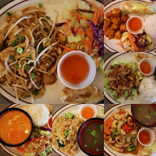 8 Moons Thai - Hospitality and gastronomy