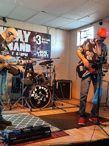 Maingate Bar & Grill - Des Moines