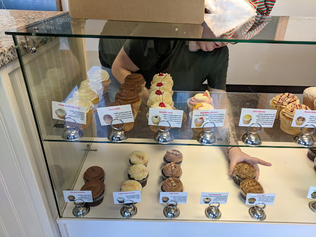 Opinii despre Cupcake a La Mode în Lee's Summit - Hospitality and gastronomy