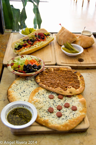 Opinii despre Oasis Bakery & Cafe în Plantation - Hospitality and gastronomy