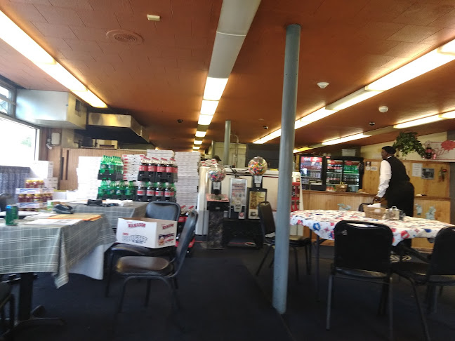 Alfees Pizza - Hospitality and gastronomy