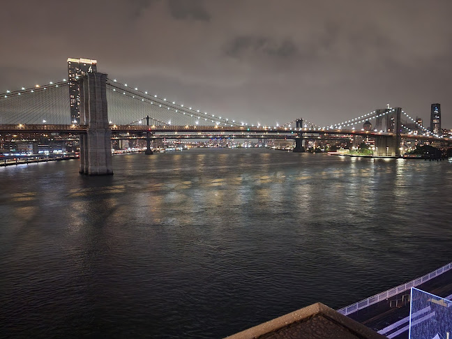 Comentarii opinii despre The Greens on The Rooftop at Pier 17