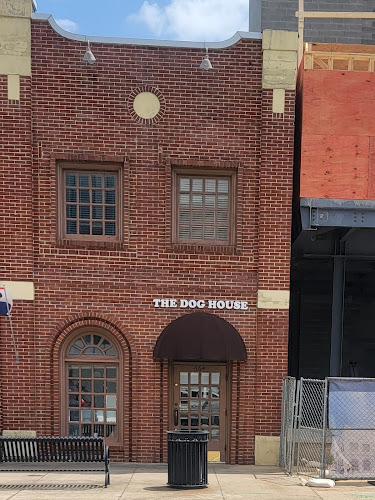 Dog House Inc - High Point