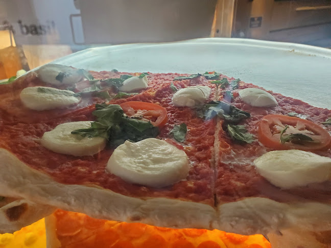 Vito's Pizza - Los Angeles