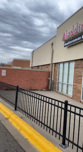 Opinii despre Aladdin Grill în Coon Rapids - Hospitality and gastronomy