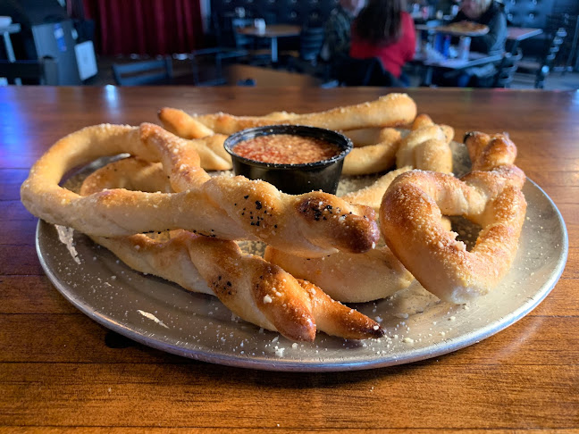 Opinii despre Lopiez Delivery & Catering on Brady St. în Davenport - Hospitality and gastronomy