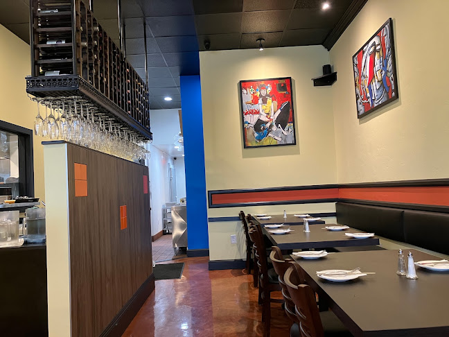 Curry and More - Oceanside