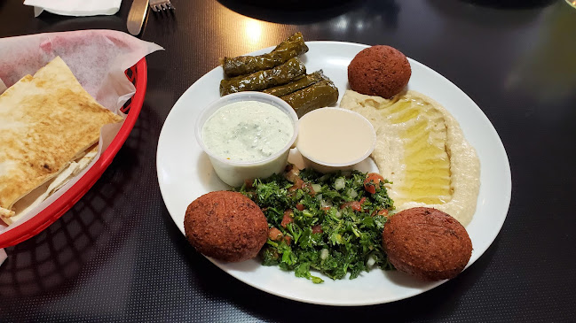 Comentarii opinii despre Goodies Mediterranean Grill & Cuisine