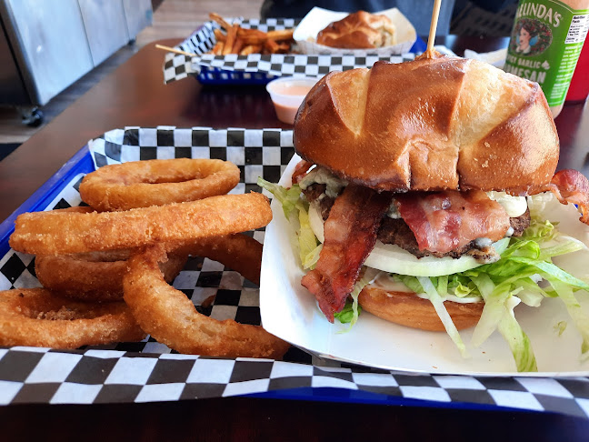 Franklin's Famous Cheesesteak Company - Hospitality and gastronomy