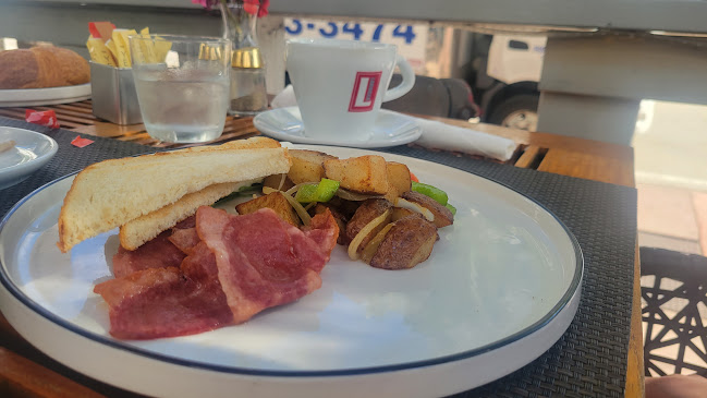 Salt Cafe Miami Beach - Miami Beach