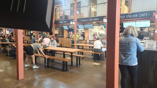 Frisbie's Dairy Barn