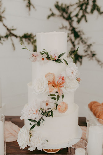 Comments and reviews of McLain's Bakery