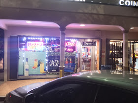 Colon Liquor Store